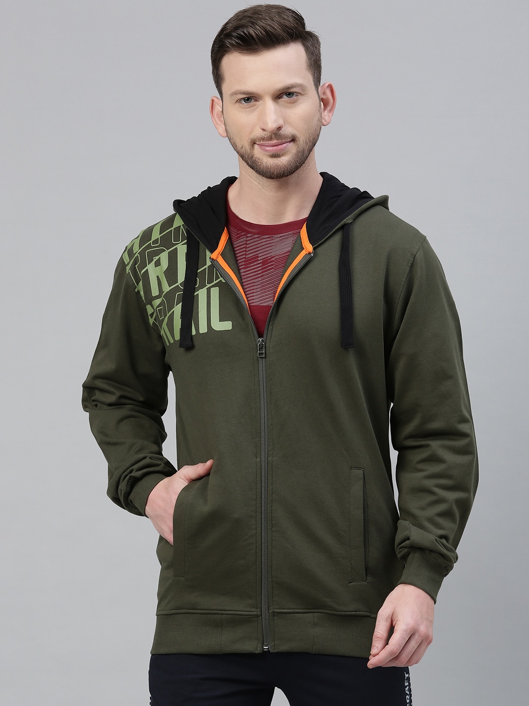 

Wildcraft Men Olive Green Solid Hooded Sweatshirt with Printed Detail