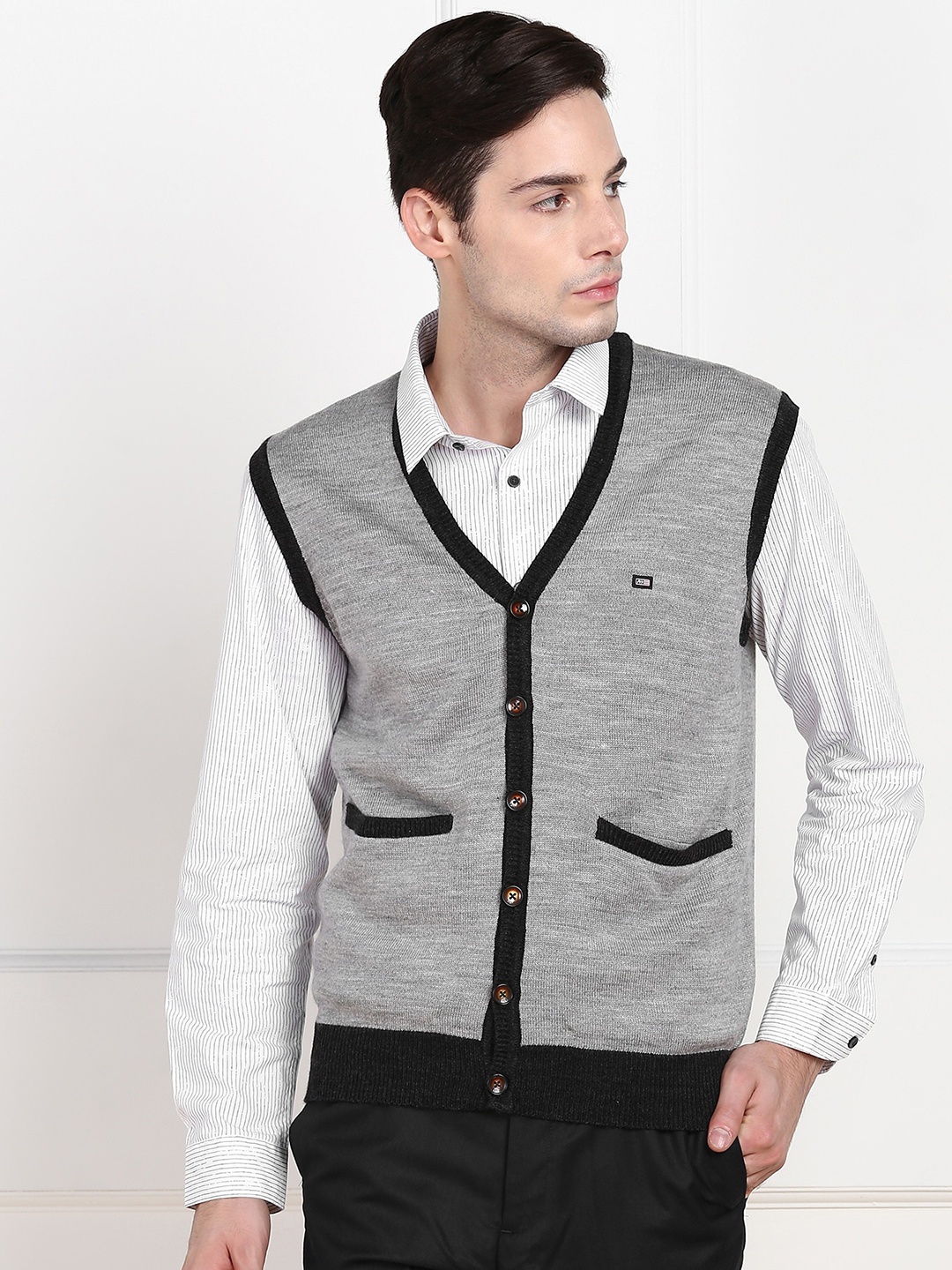 

Arrow Sport Men Grey Melange Sweater Vest