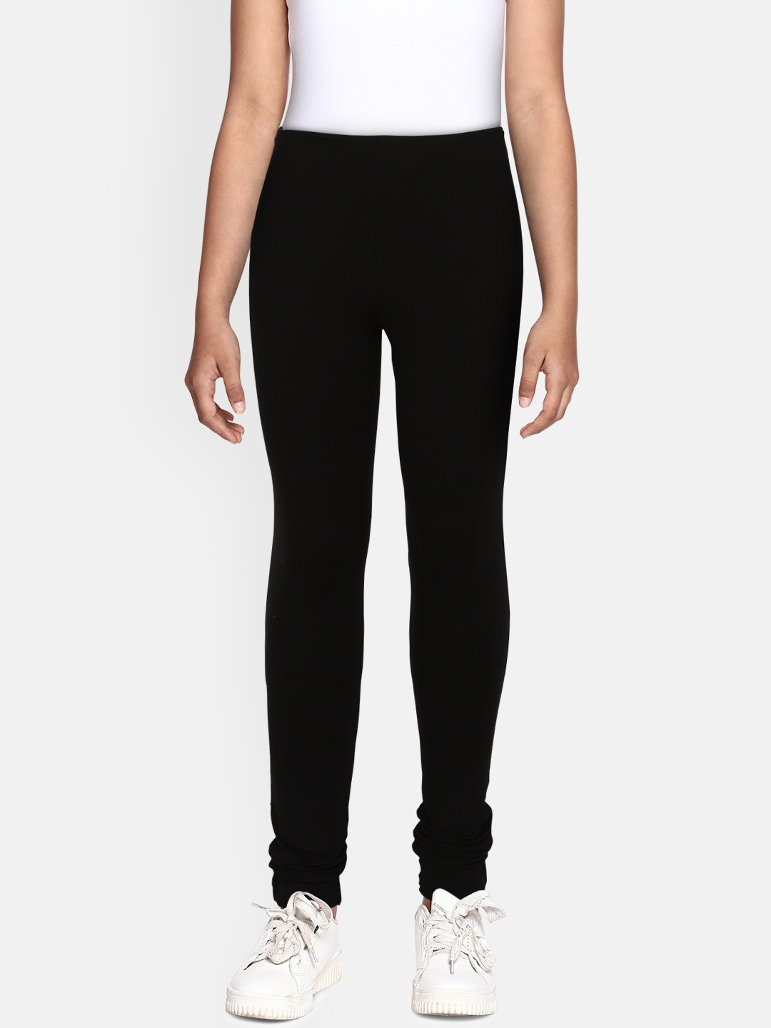 

Gini and Jony Girls Black Solid Treggings