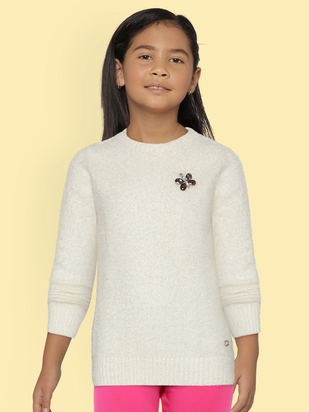 

Gini and Jony Girls Off-White Solid Fuzzy Pullover