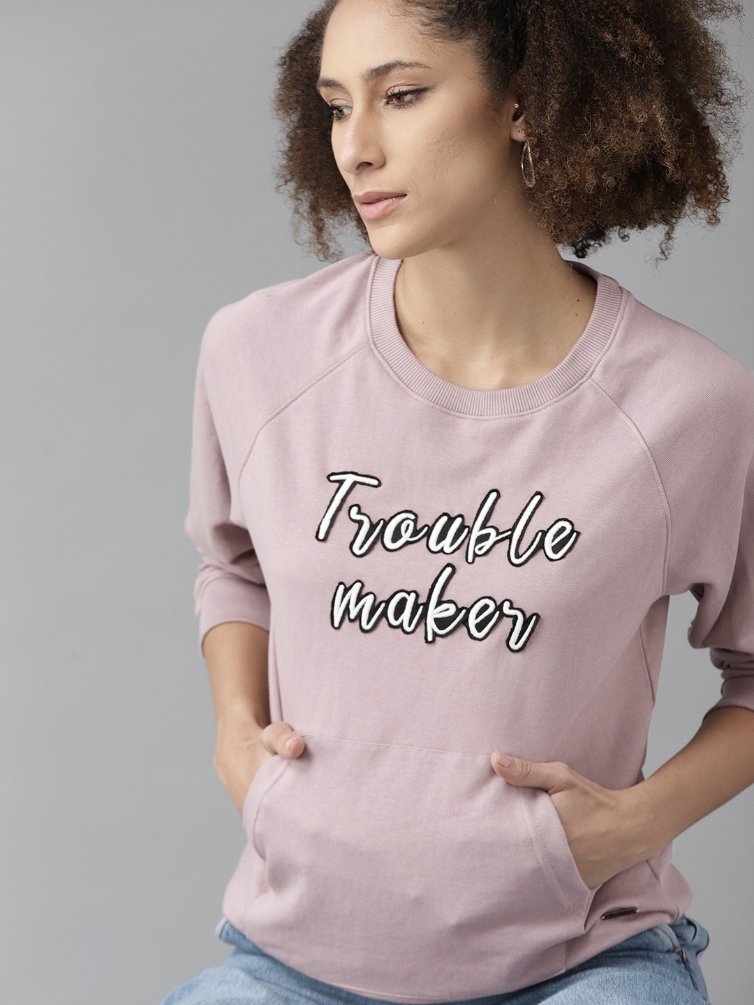 

Roadster Women Mauve Applique Detail Sweatshirt