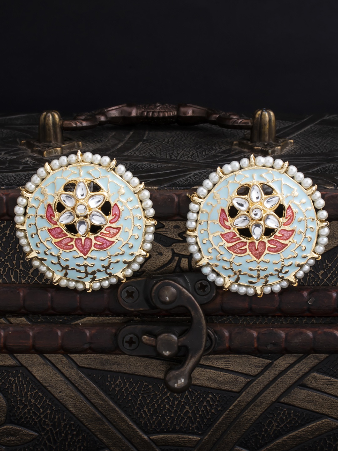 

Sukkhi Turquoise Blue & Red Gold-Plated Kundan Meenakari Oversized Circular Studs