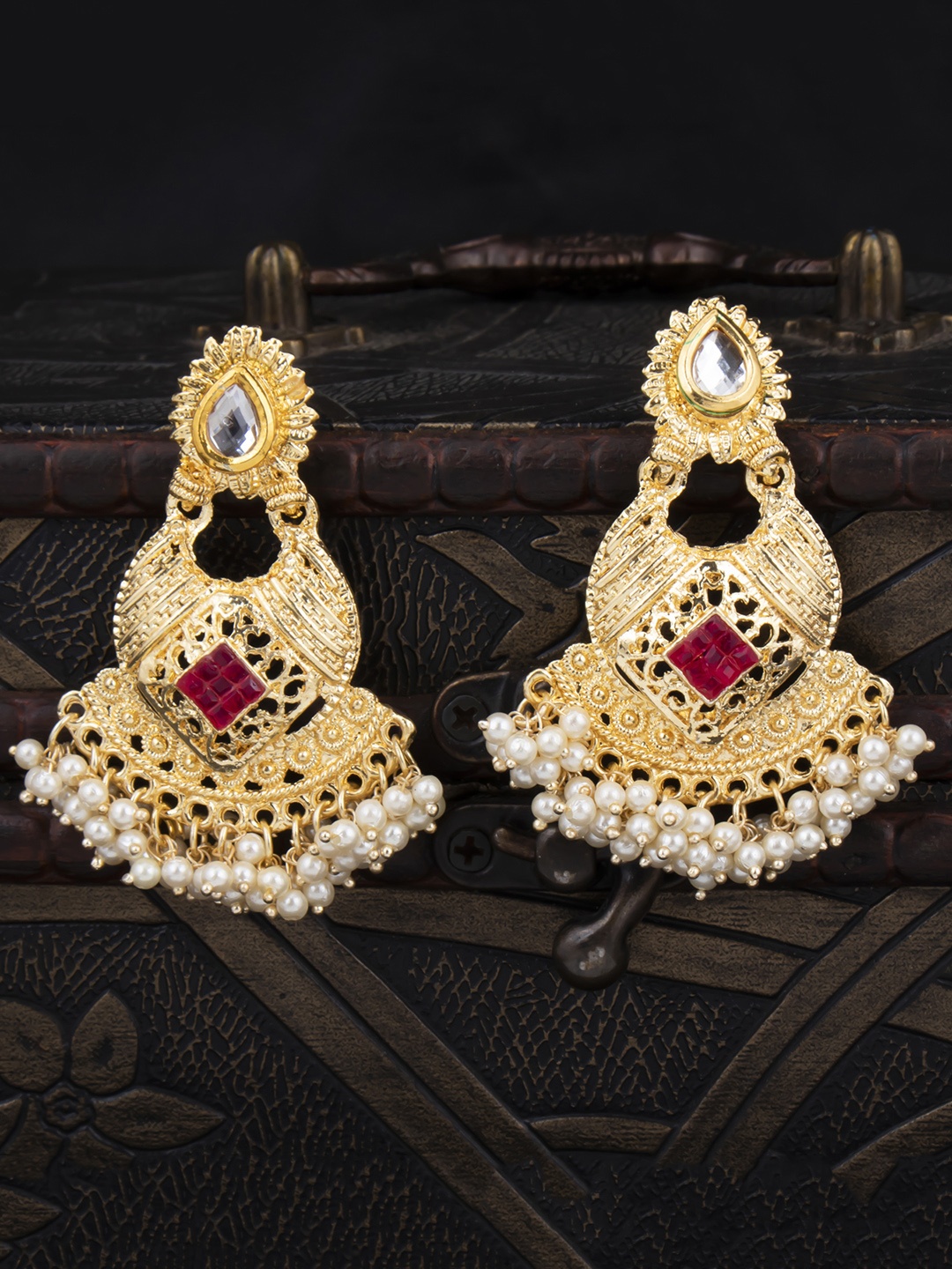 

Sukkhi Gold-Plated & Pink Filigree Classic Filigree Chandbalis