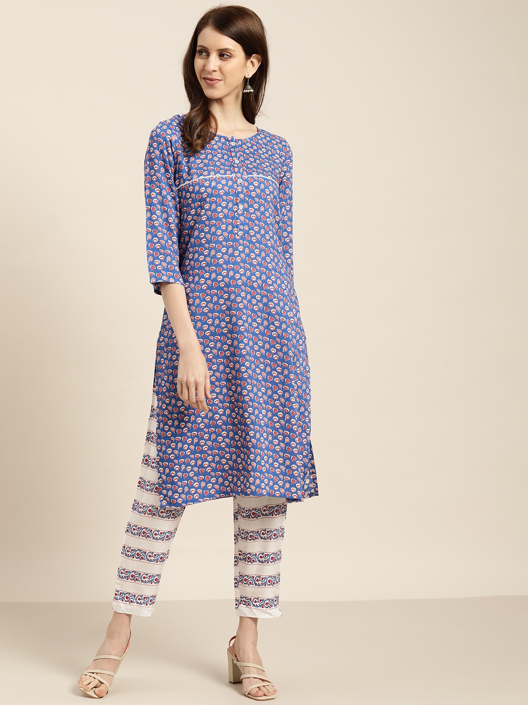 

Sangria Women Blue & Off-White Ditsy Floral Printed Kurta with Trousers