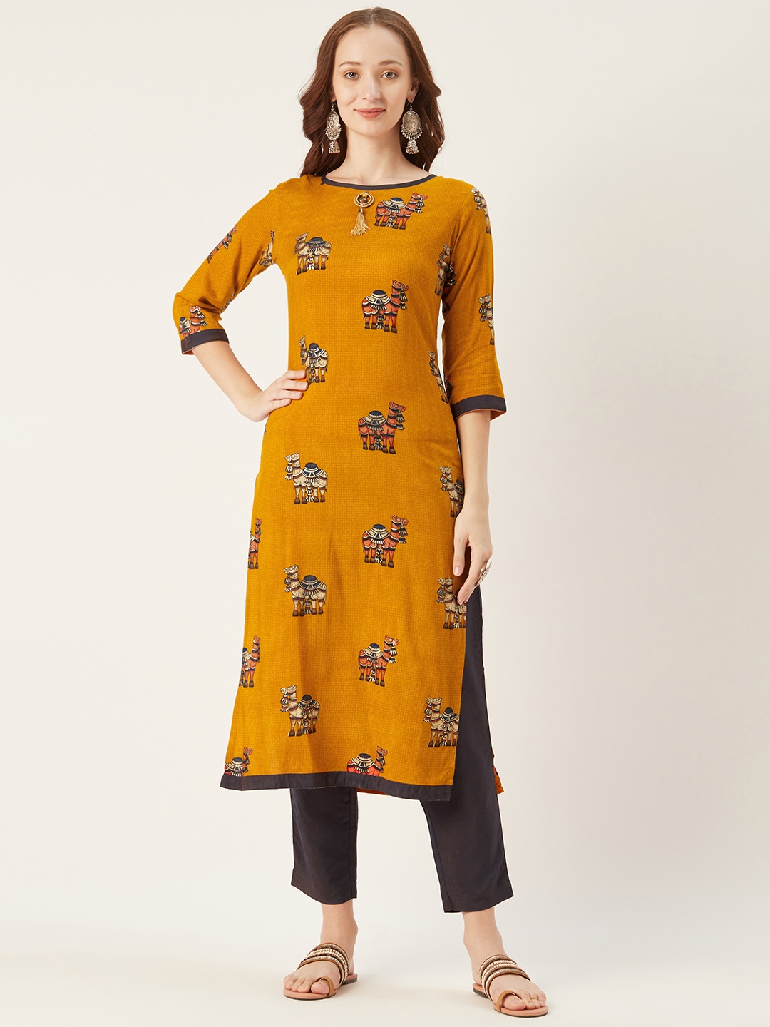 

shiloh Women Mustard Yellow & Black Printed Kurta with Trousers