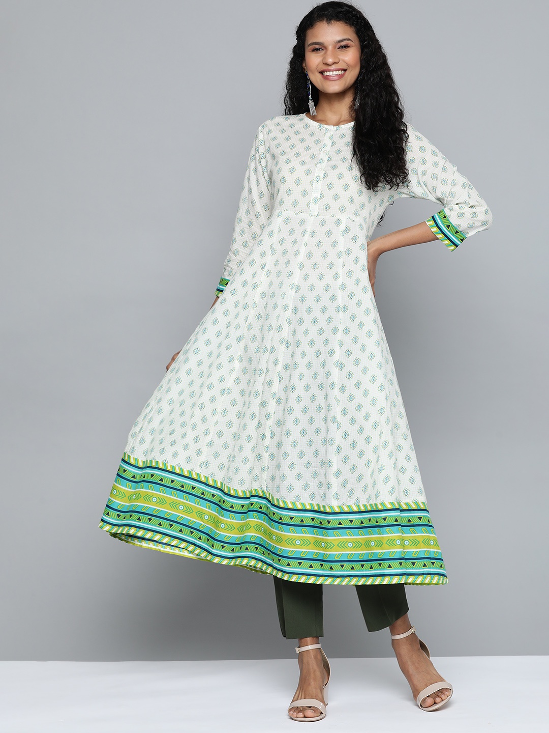 

HERE&NOW Women White & Green Ethnic Motifs Print A-Line Kurta