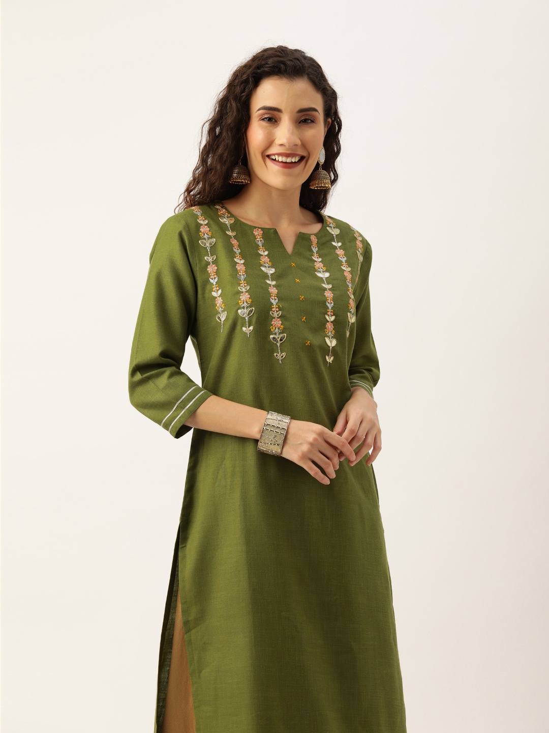 

Varanga Women Olive Green & Peach-Coloured Solid Straight Kurta with Embroidered Details