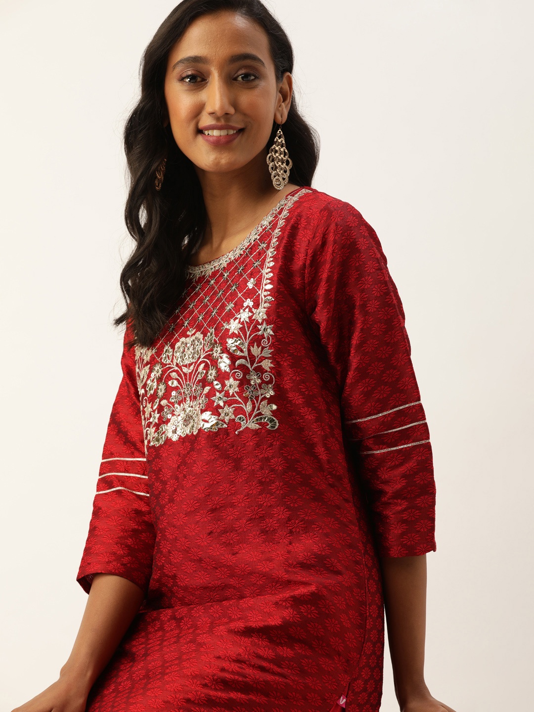 

Varanga Women Maroon Yoke Design Straight Kurta
