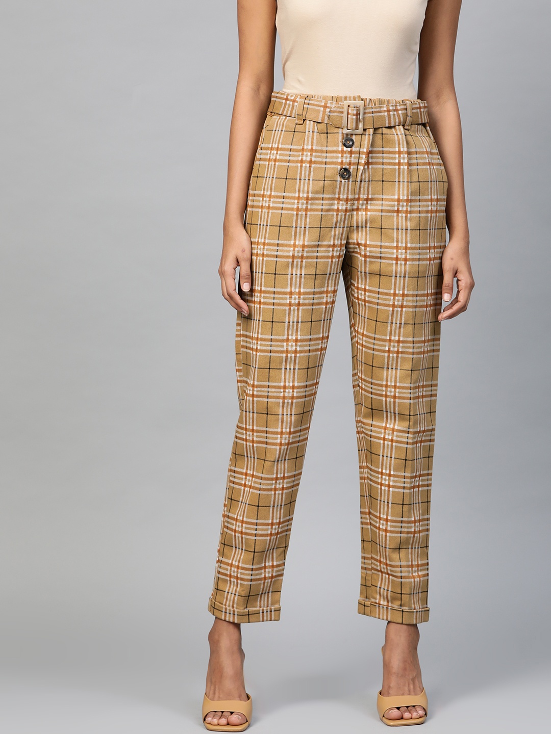 

SASSAFRAS Women Khaki & Off-White Twill Tapered Fit High-Rise Checked Cropped Trousers