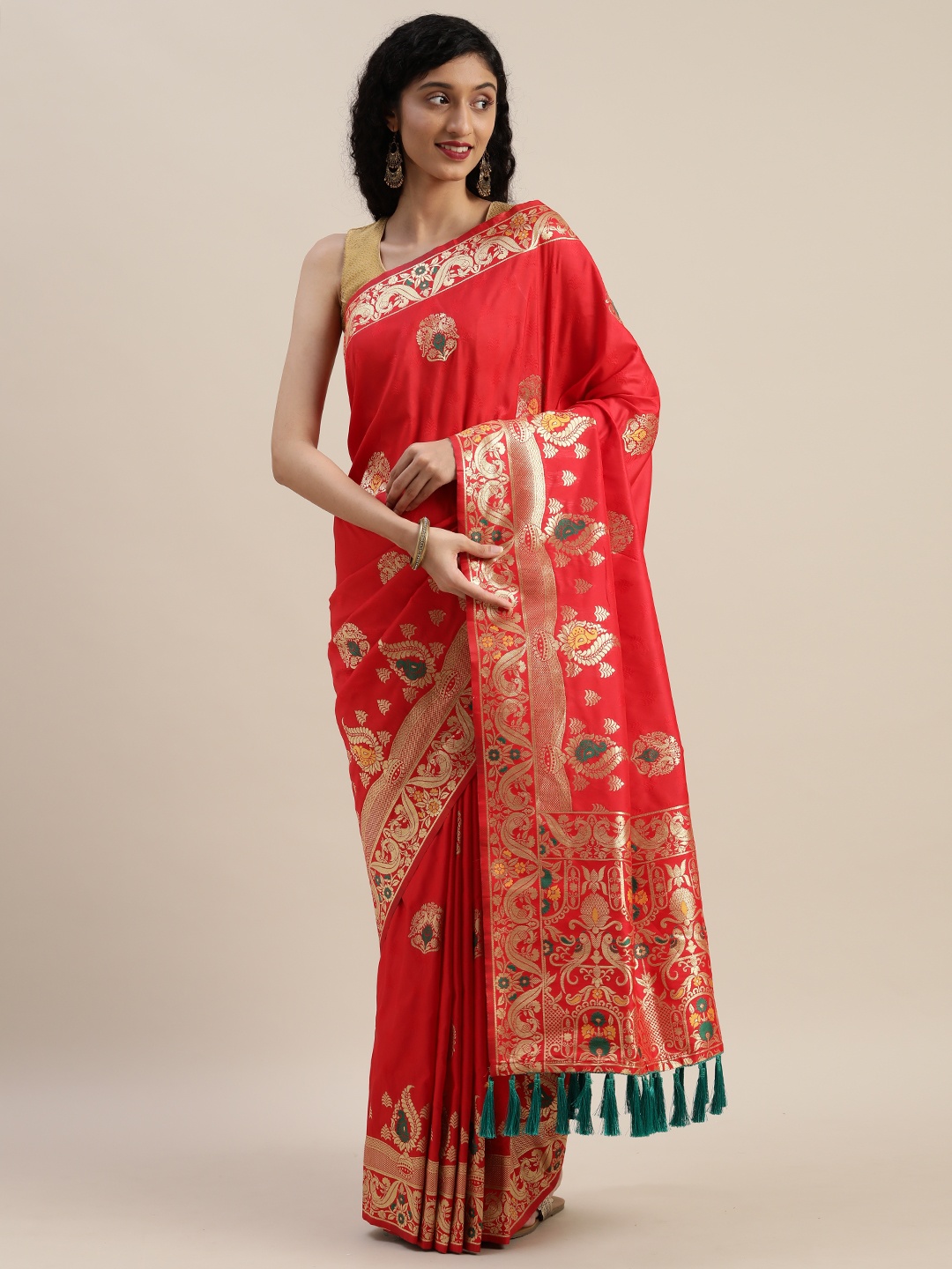 

VASTRANAND Red & Golden Silk Blend Woven Design Kanjeevaram Saree