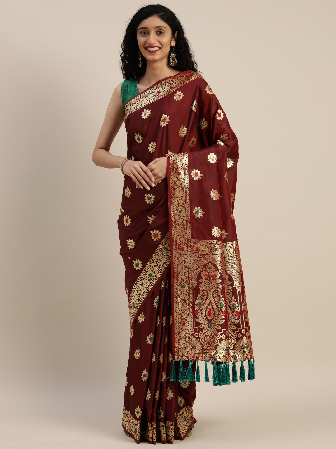 

VASTRANAND Brown Silk Blend Woven Design Kanjeevaram Saree