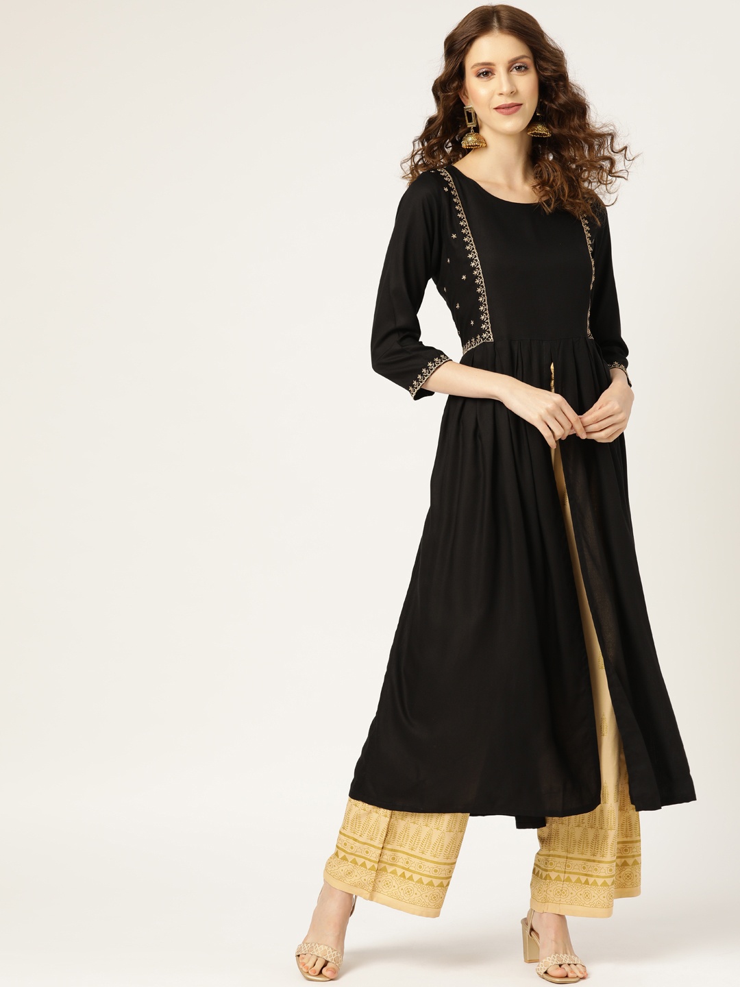 

Shae by SASSAFRAS Women Black & Golden High-Slit Zari Embroidered Detail A-Line Kurta