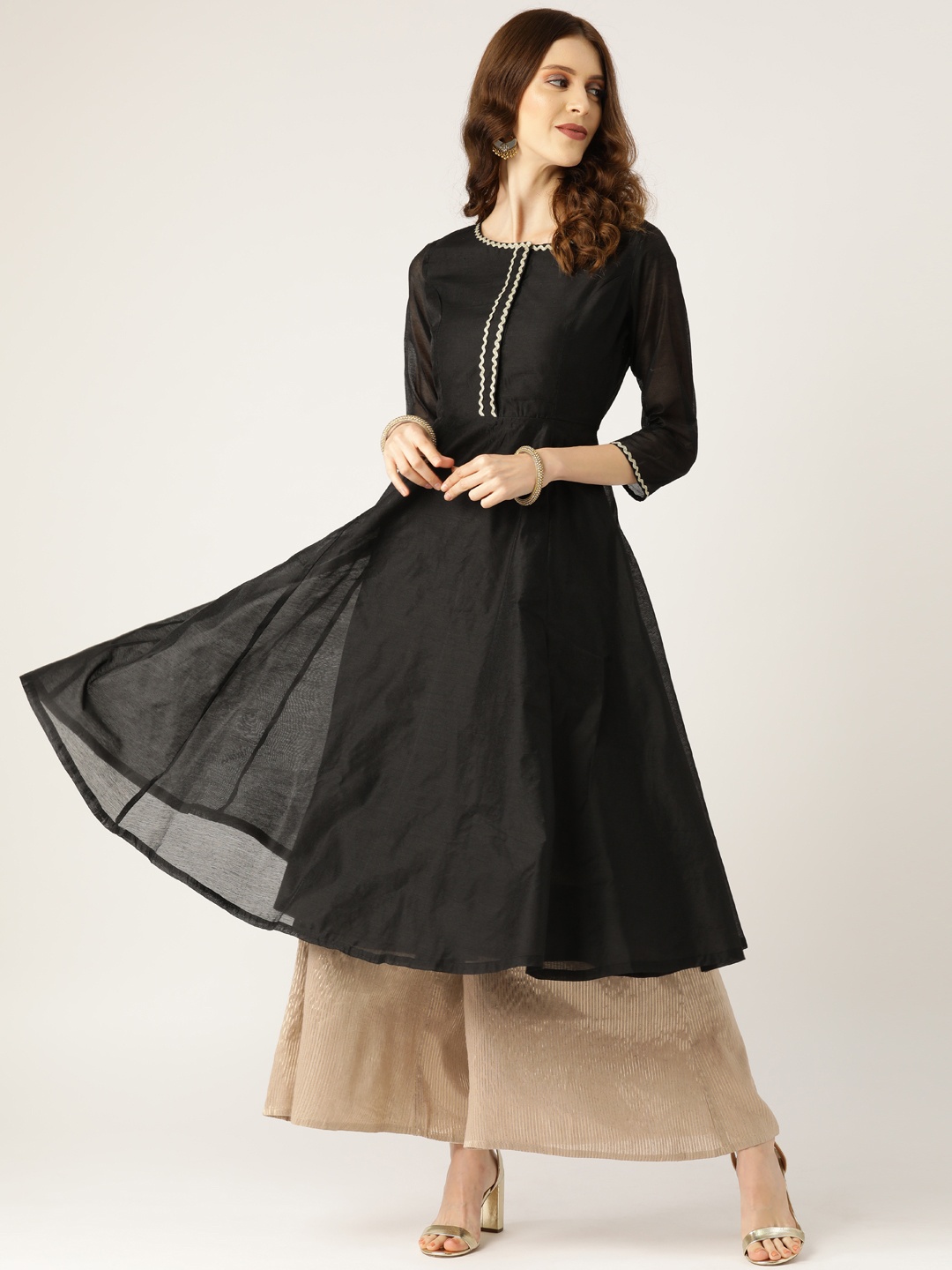 

Shae by SASSAFRAS Women Black Yoke Design Anarkali Kurta