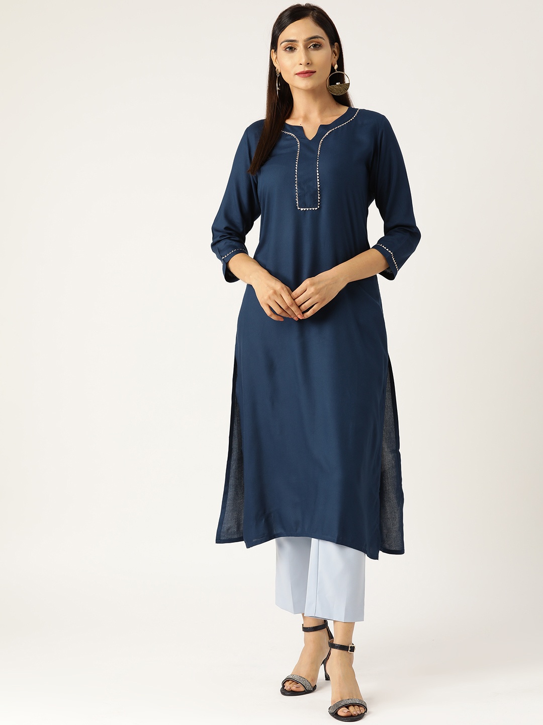 

Shae by SASSAFRAS Women Navy Blue Solid Straight Kurta