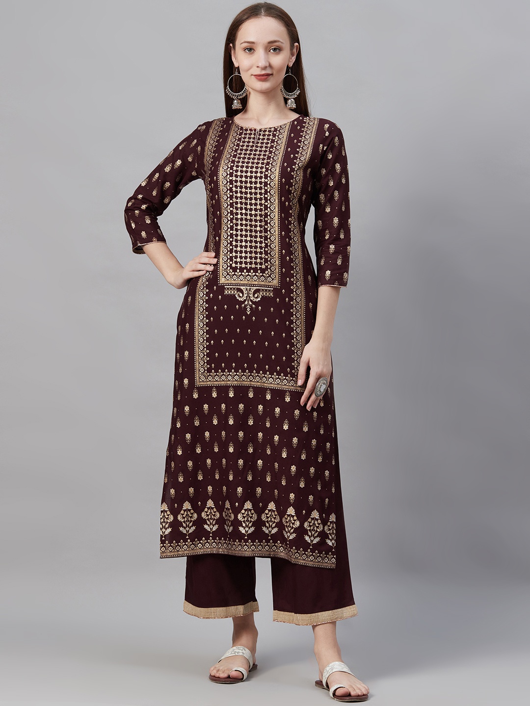 

Indo Era Women Burgundy & Golden Foil Print Kurta with Palazzos
