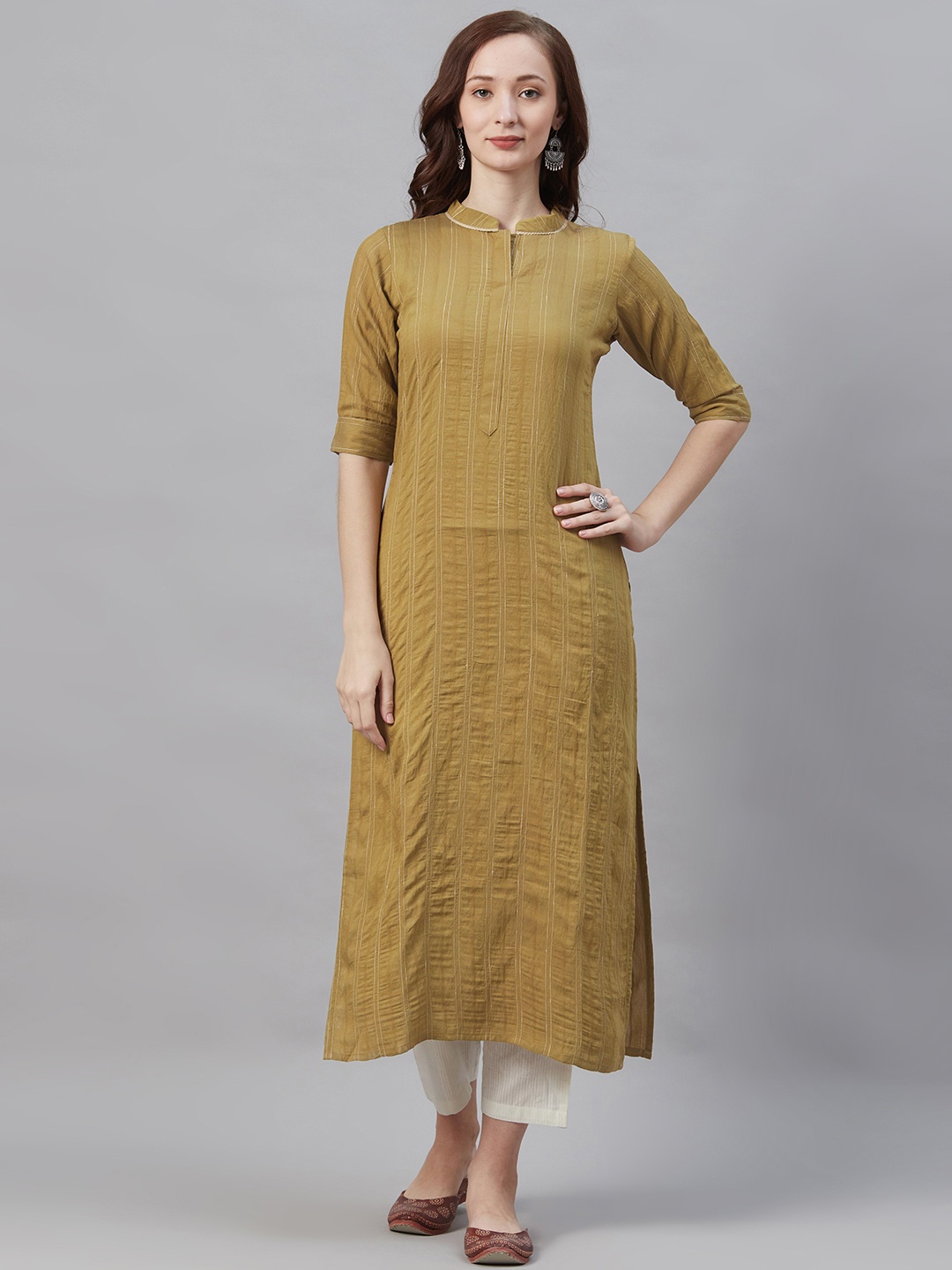 

Indo Era Women Olive Green Striped Straight Kurta