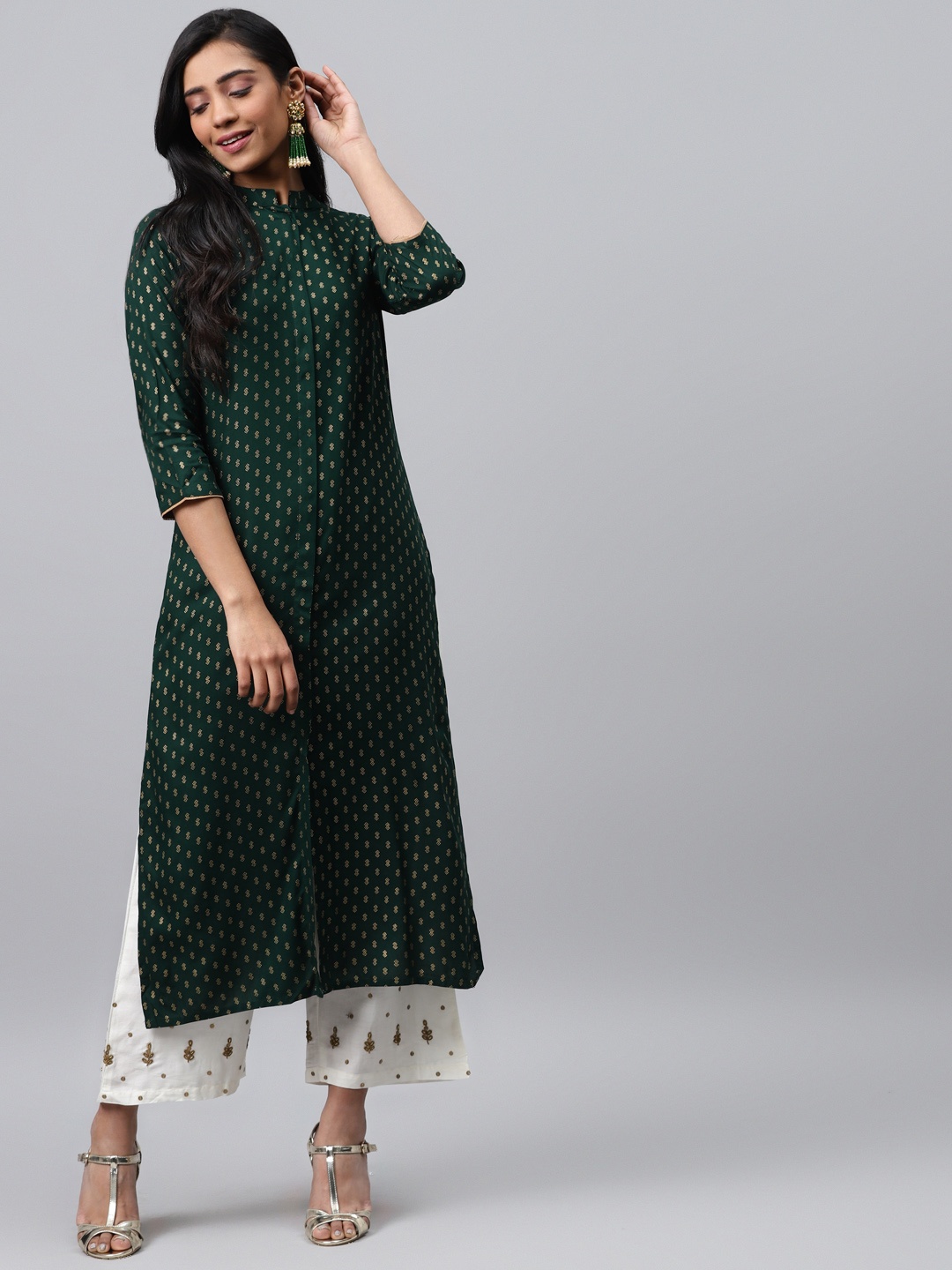 

Indo Era Women Green & Golden Foil Printed Straight Kurta