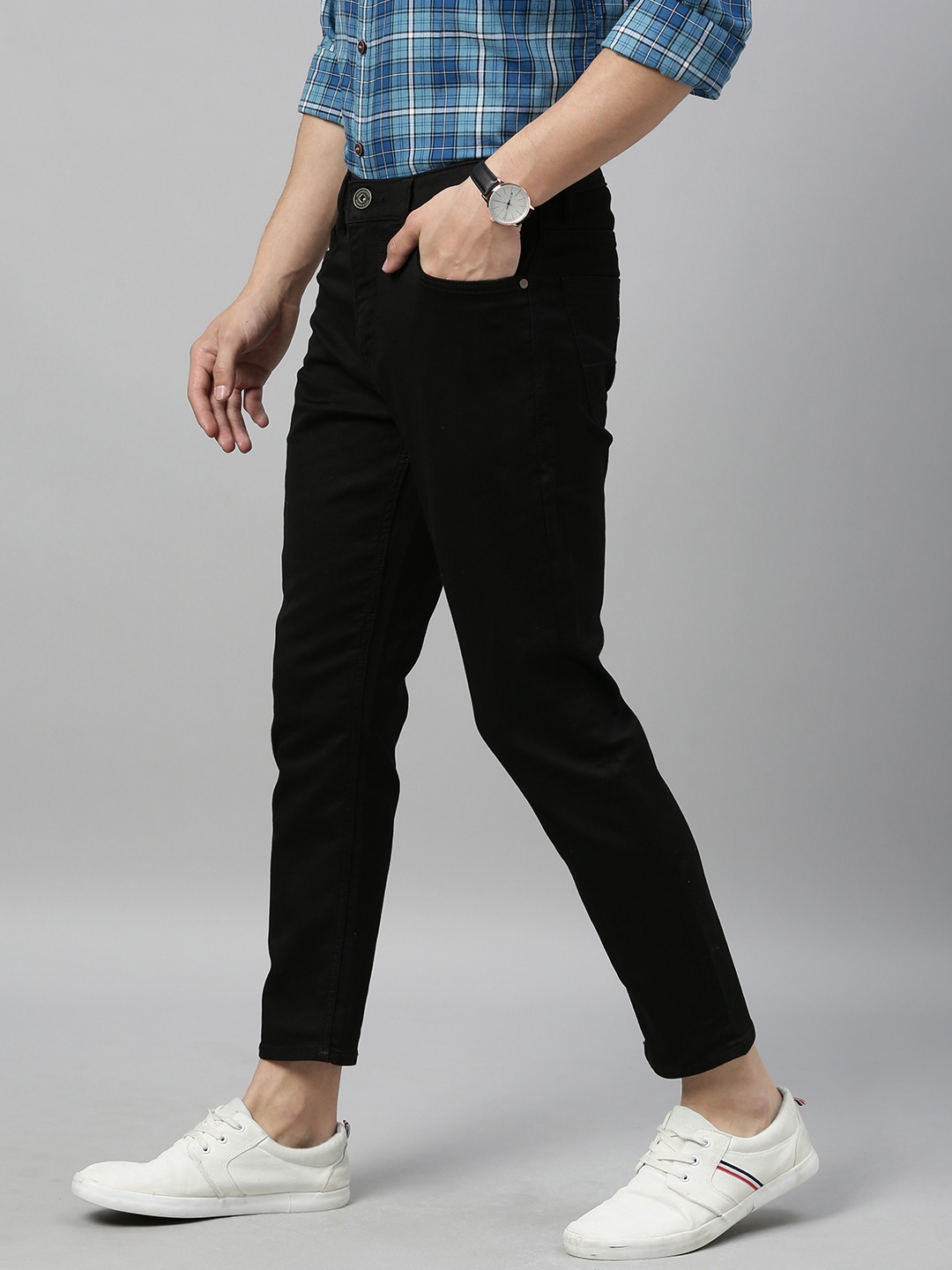 

Mast & Harbour Men Black Slim Tapered Fit Mid-Rise Clean Look Stretchable Jeans