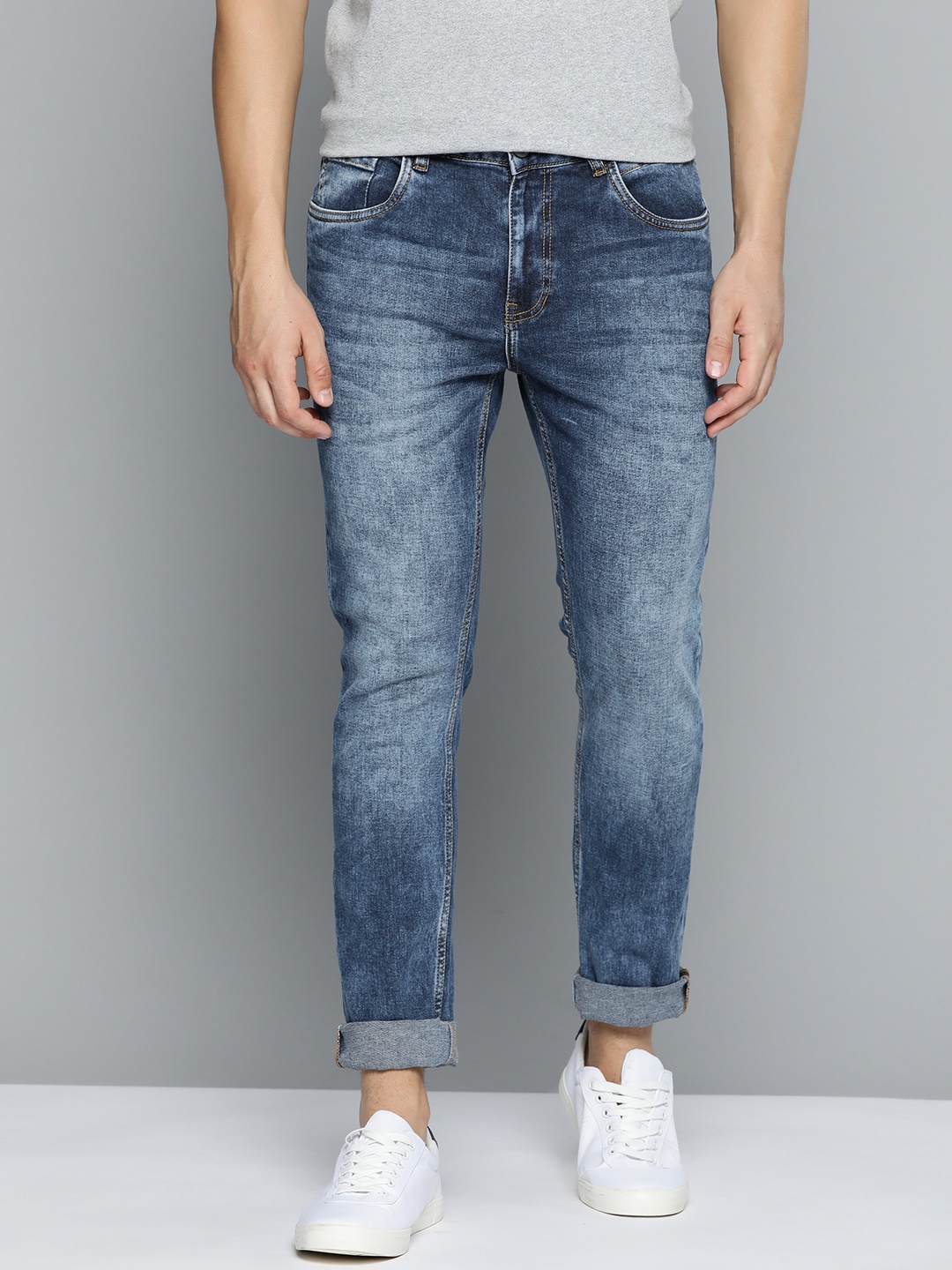 

Mast & Harbour Men Blue Skinny Fit Heavy Fade Stretchable Jeans