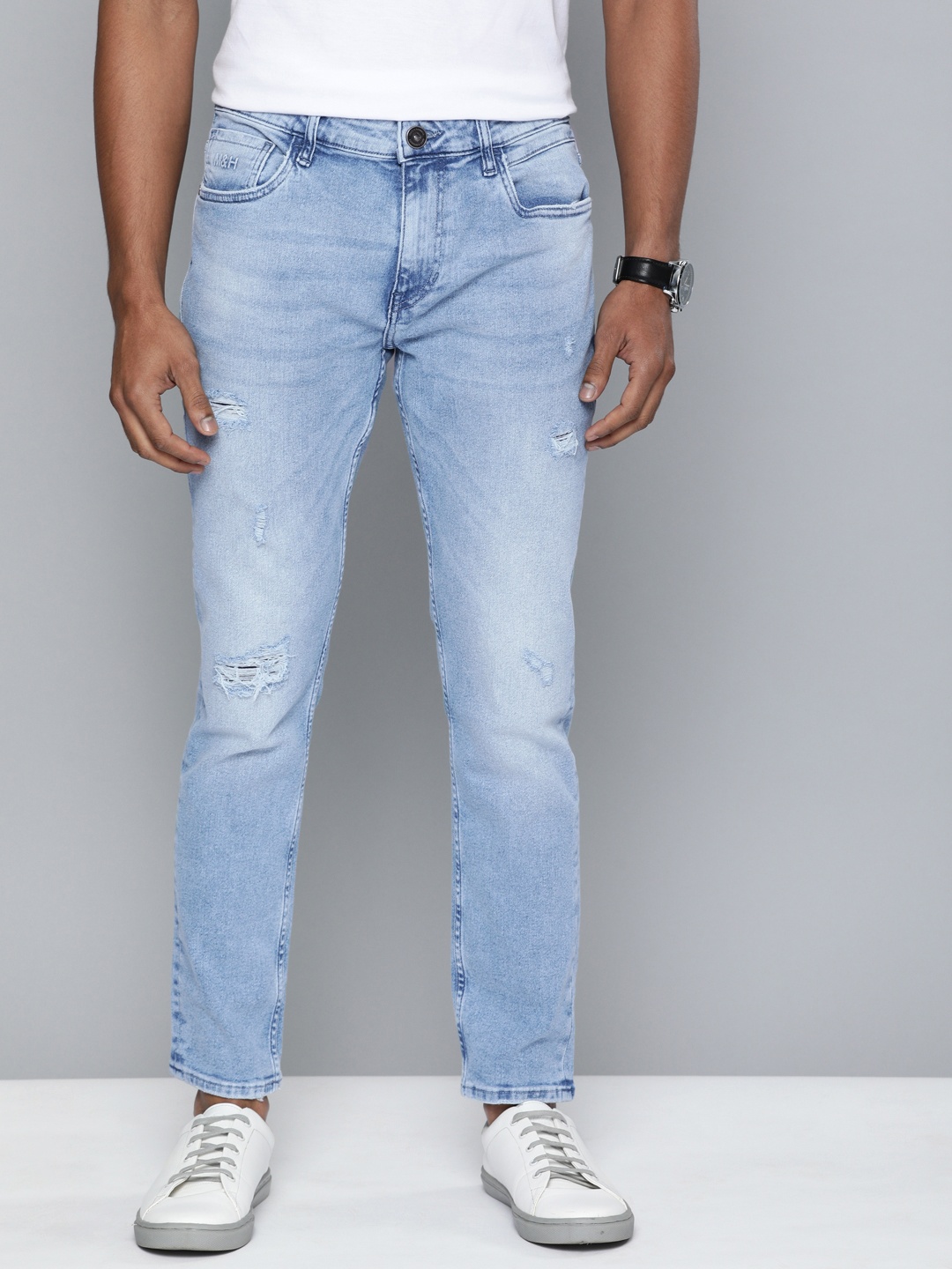 

Mast & Harbour Men Blue Slim Tapered Fit Mid-Rise Mildly Distressed Stretchable Jeans
