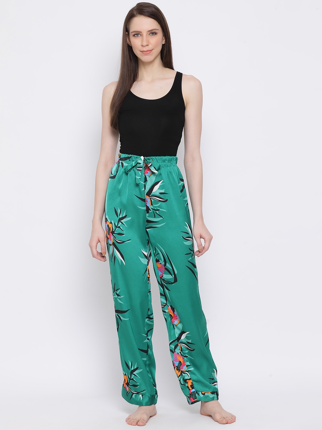 

Oxolloxo Women Green Printed Lounge Pants