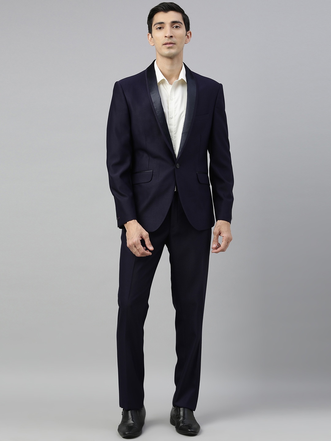 

V Dot Men Navy Blue Solid Skinny Fit Single-Breasted Tuxedo Suit
