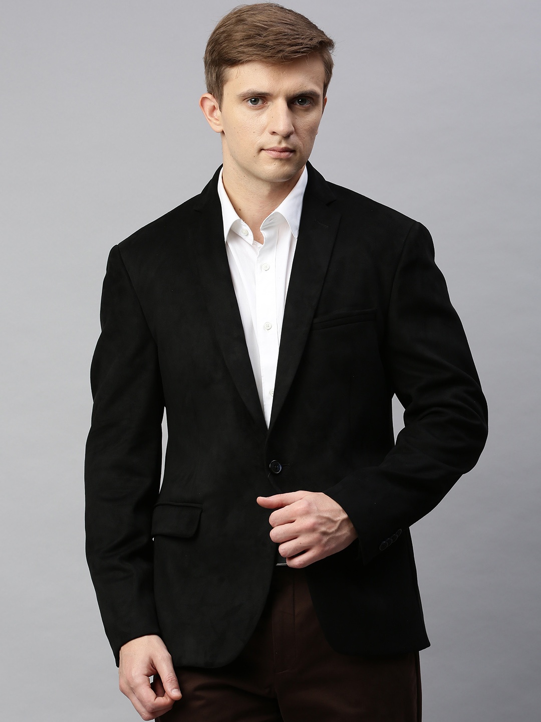 

V Dot Men Black Skinny Fit Solid Velvet Single Breasted Blazer