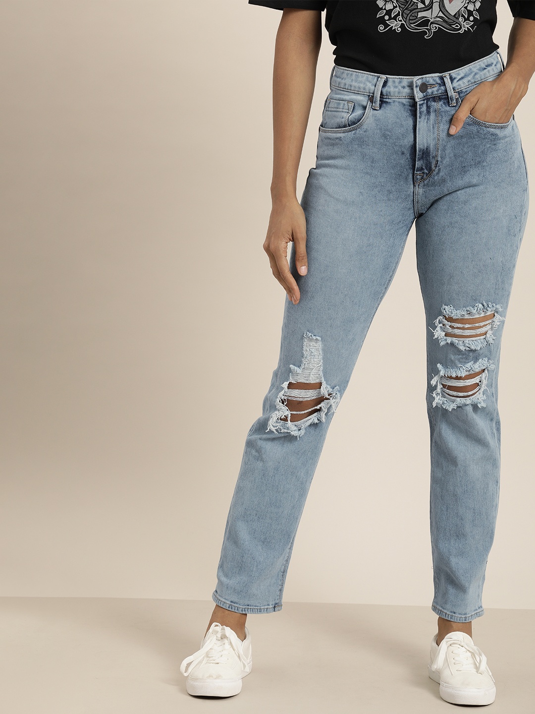 

Moda Rapido Women Blue Straight Fit Mid-Rise Highly Distressed Stretchable Jeans