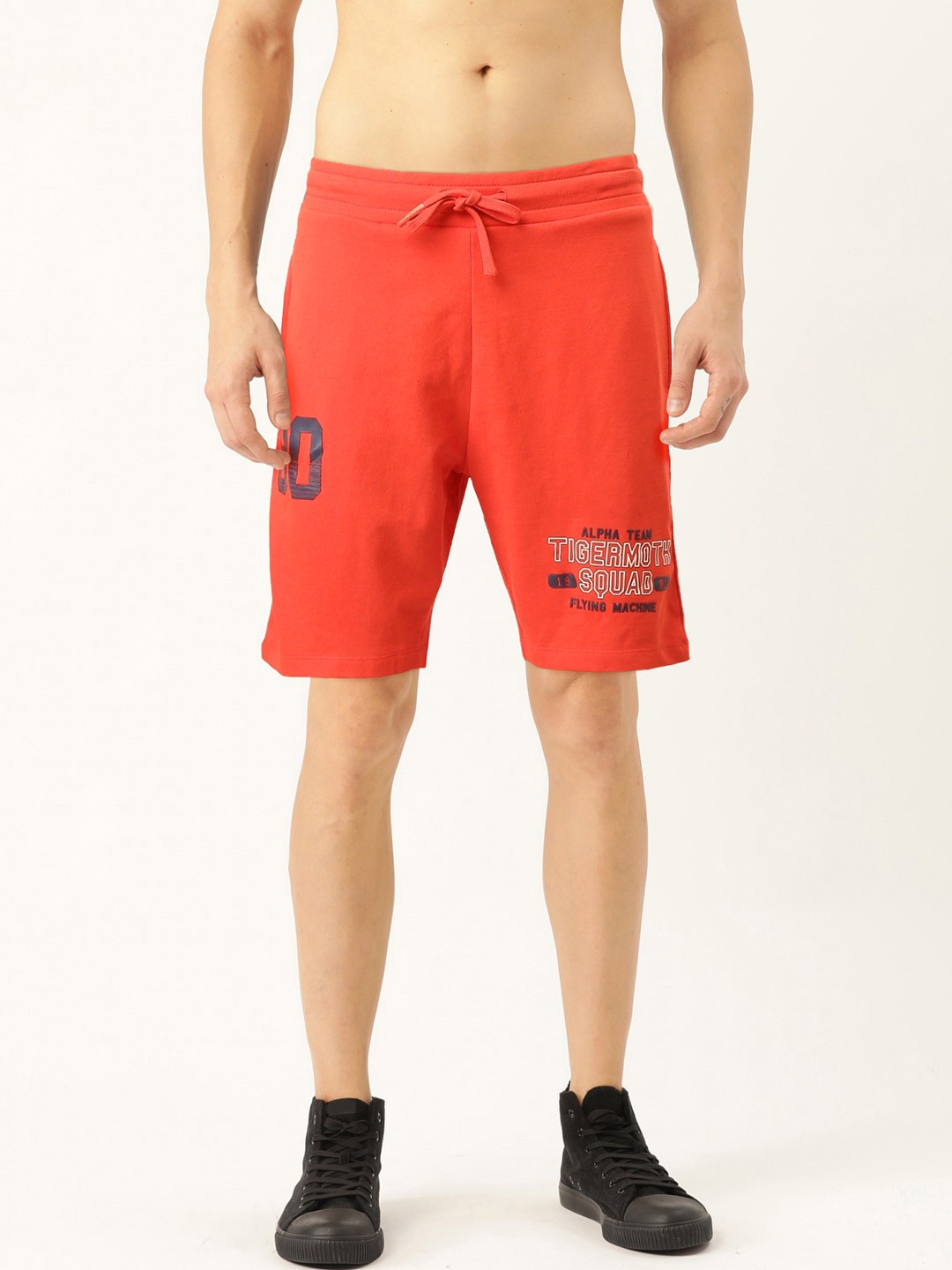 

Flying Machine Men Red Printed Detail Regular Fit Sports Shorts