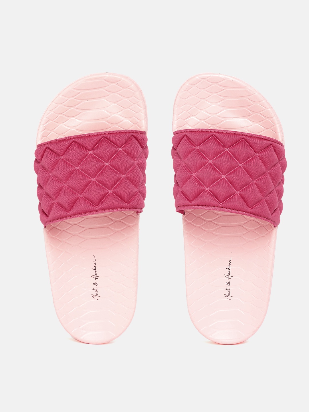 

Mast & Harbour Women Pink Quilted Sliders