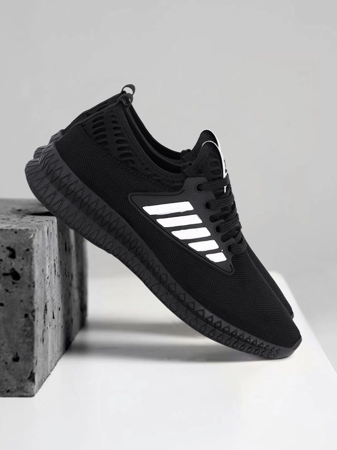

aadi Men Black Mesh Running Shoes