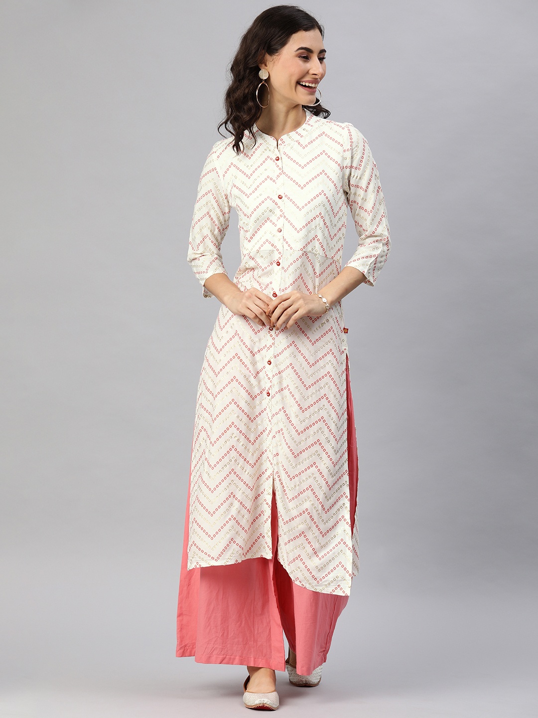 

Alena Women White & Coral Red Chevron Printed Straight Kurta