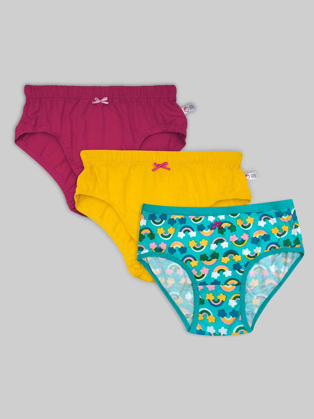 

DChica Girls Pack Of 3 Basic Briefs DCPNSE6259, Yellow