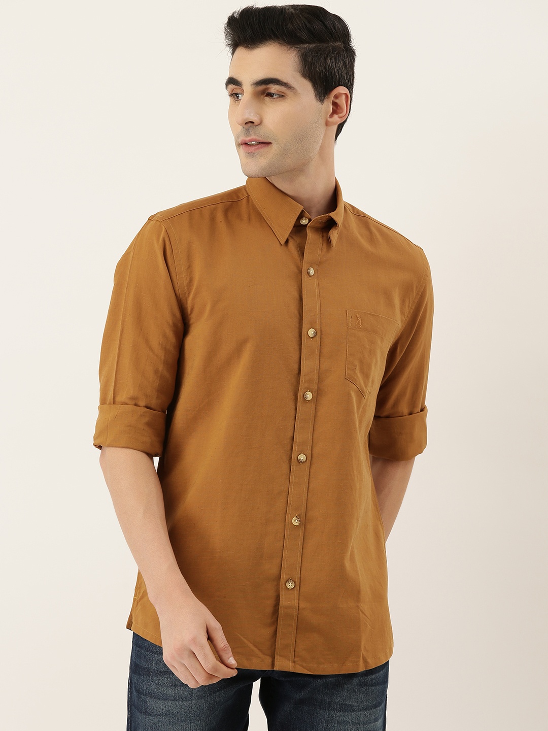 

Burnt Umber Men Brown Comfort Regular Fit Solid Casual Shirt