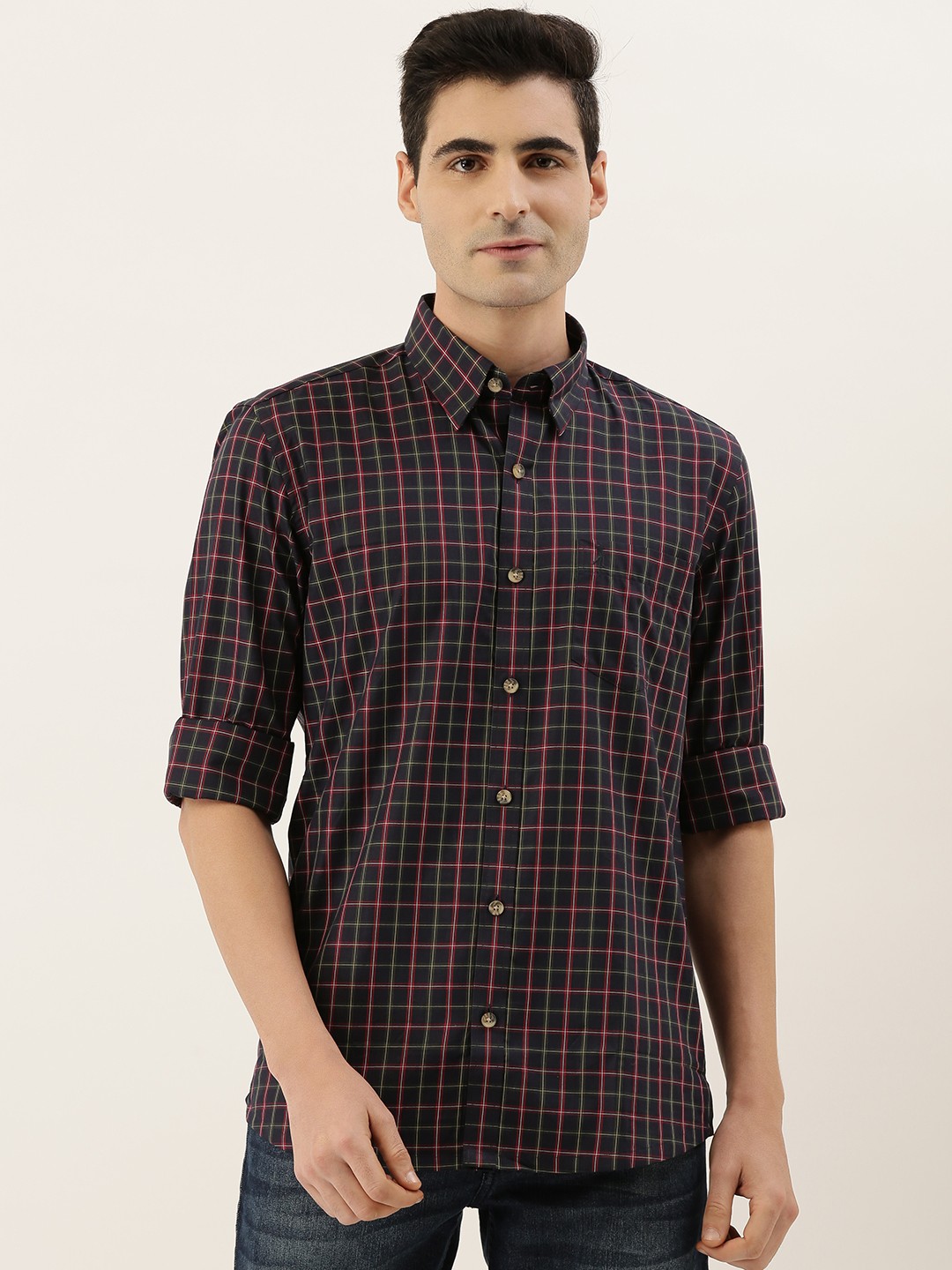 

Burnt Umber Men Navy Blue & Red Slim Fit Checked Casual Shirt