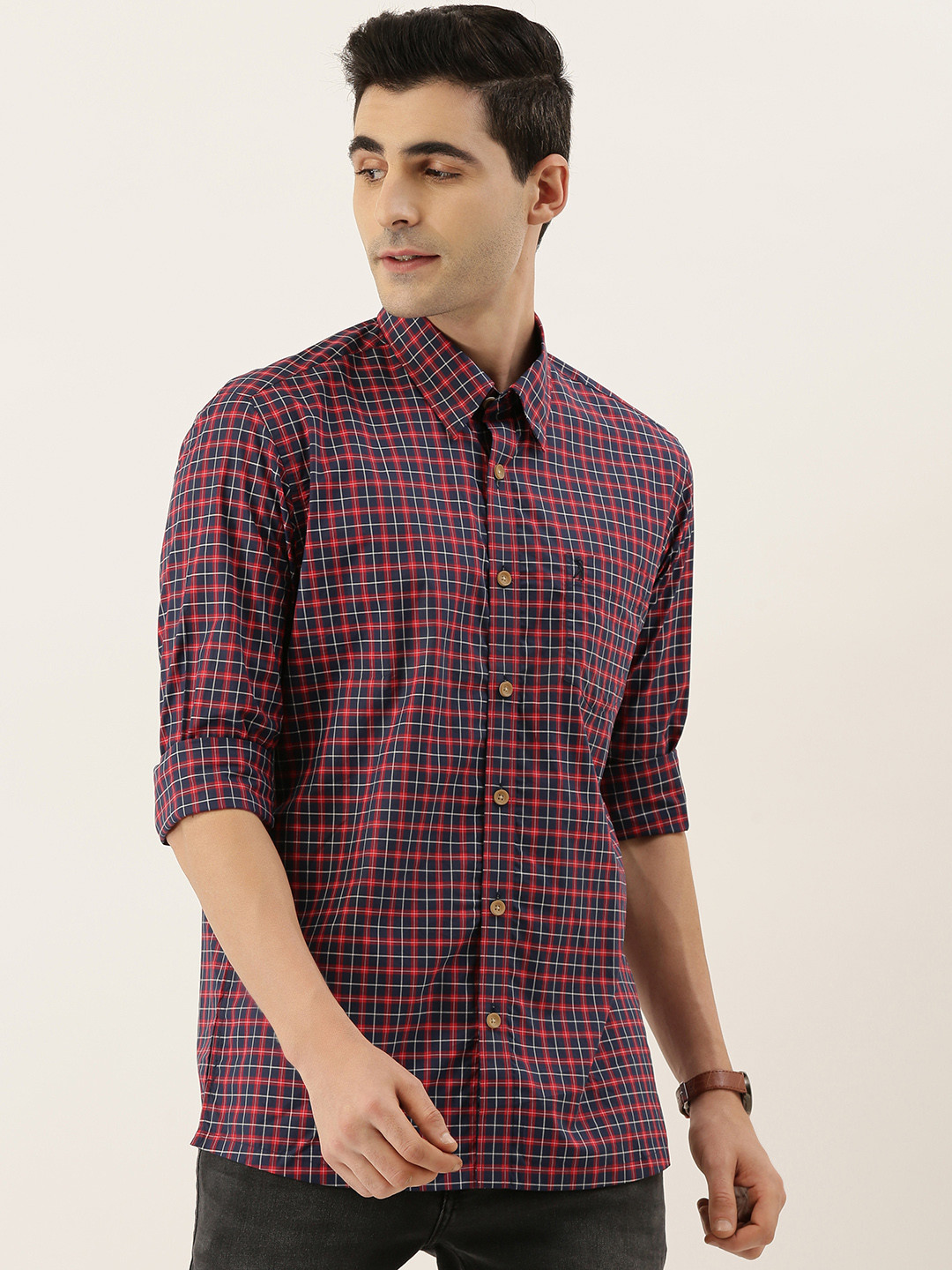 

Burnt Umber Men Navy Blue & Red Regular Fit Checked Casual Shirt