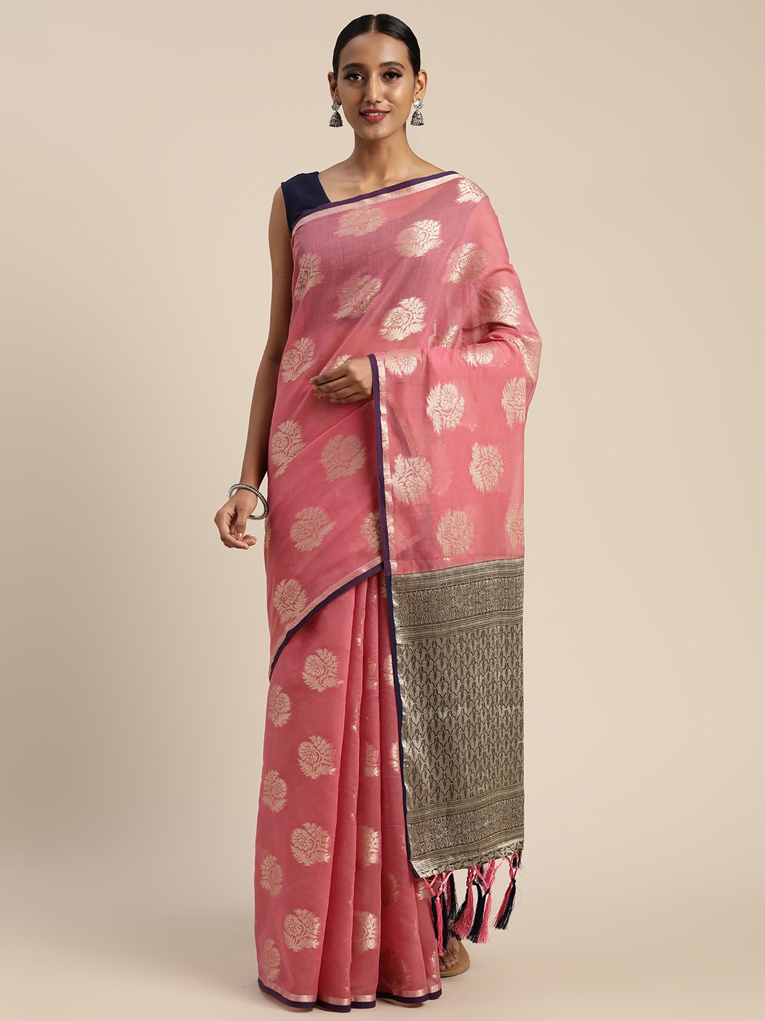 

Pisara Pink & Gold-Toned Silk Cotton Woven Design Chanderi Saree