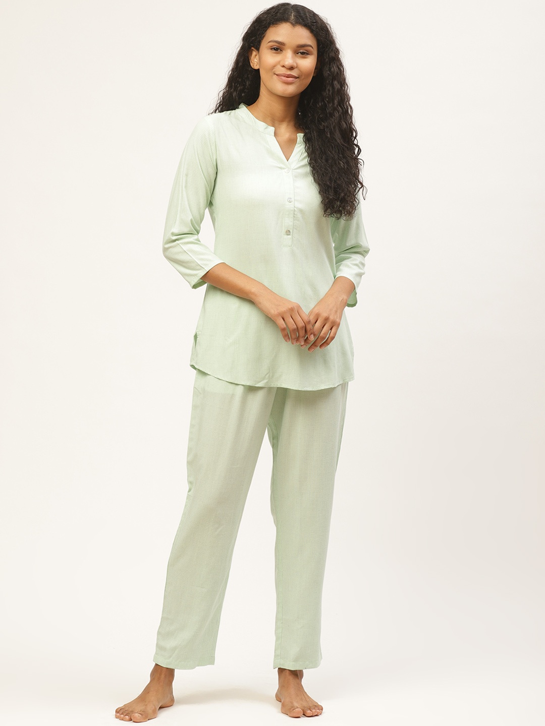 

Prakrti Women Green Checked Night Suit