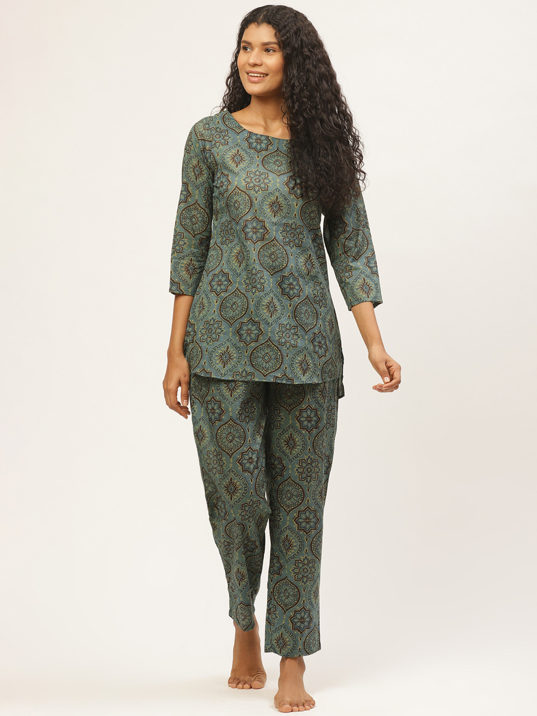 

Prakrti Women Green & Coffee Brown Ajrakh Printed Cotton Sustainable Night Suit Set