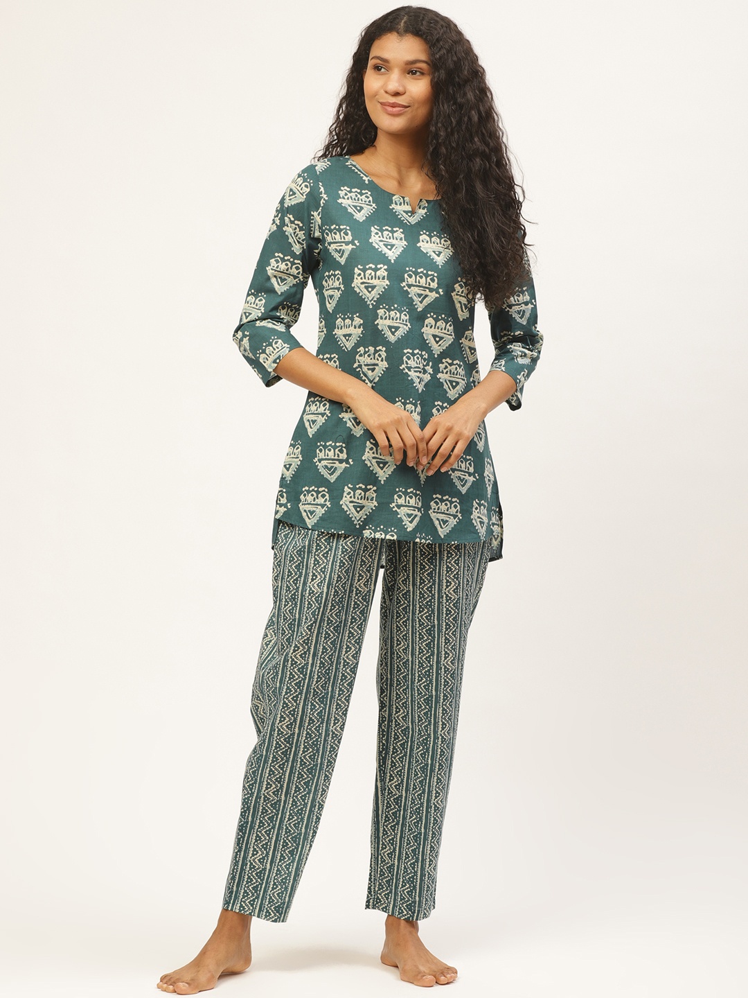 

Prakrti Women Teal Green & Off-White Boho All-Over Printed Cotton Night suit Set