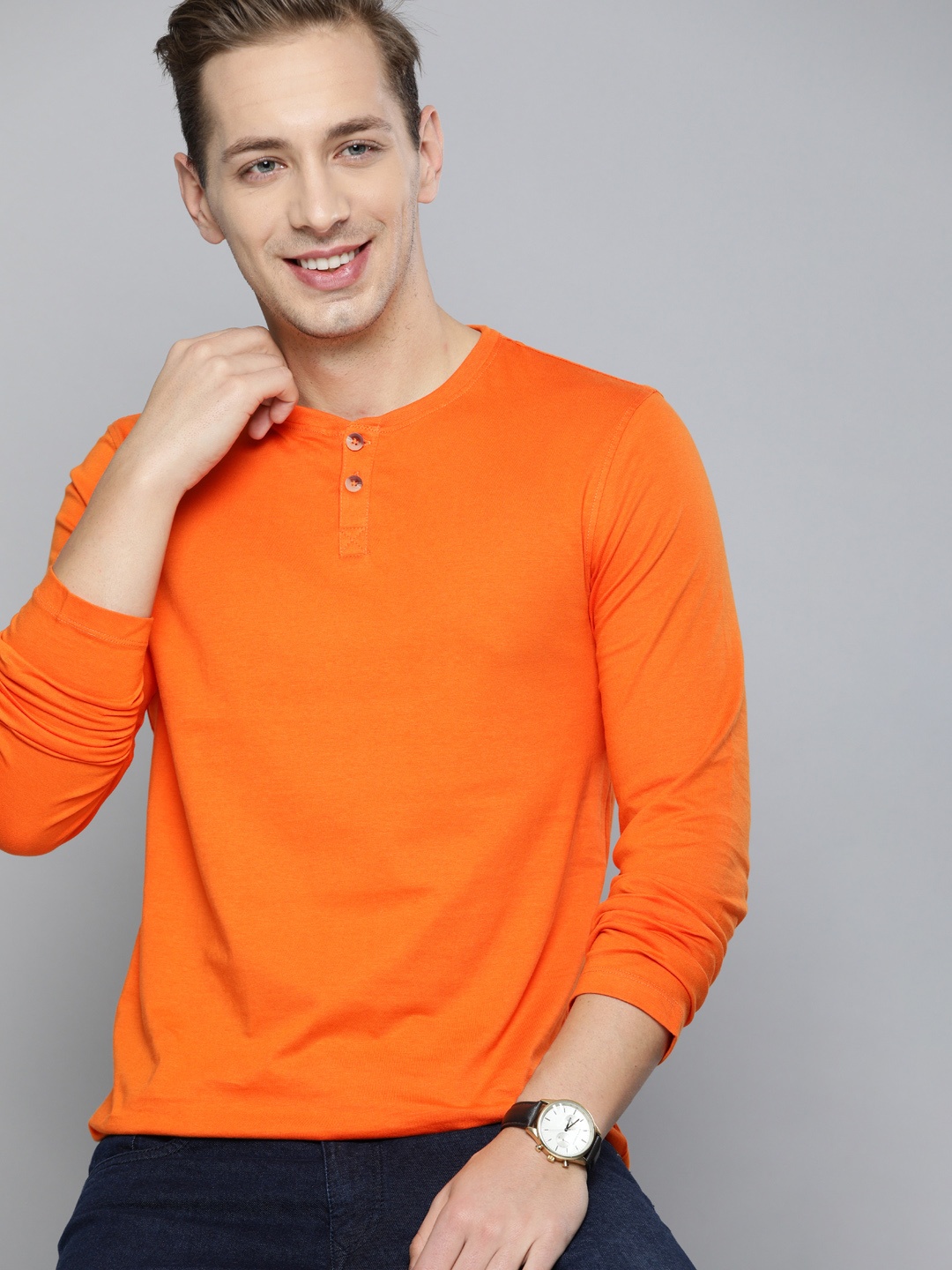 

Mast Harbour Men Orange Pure Cotton Solid Henley Neck Pure Cotton T-shirt