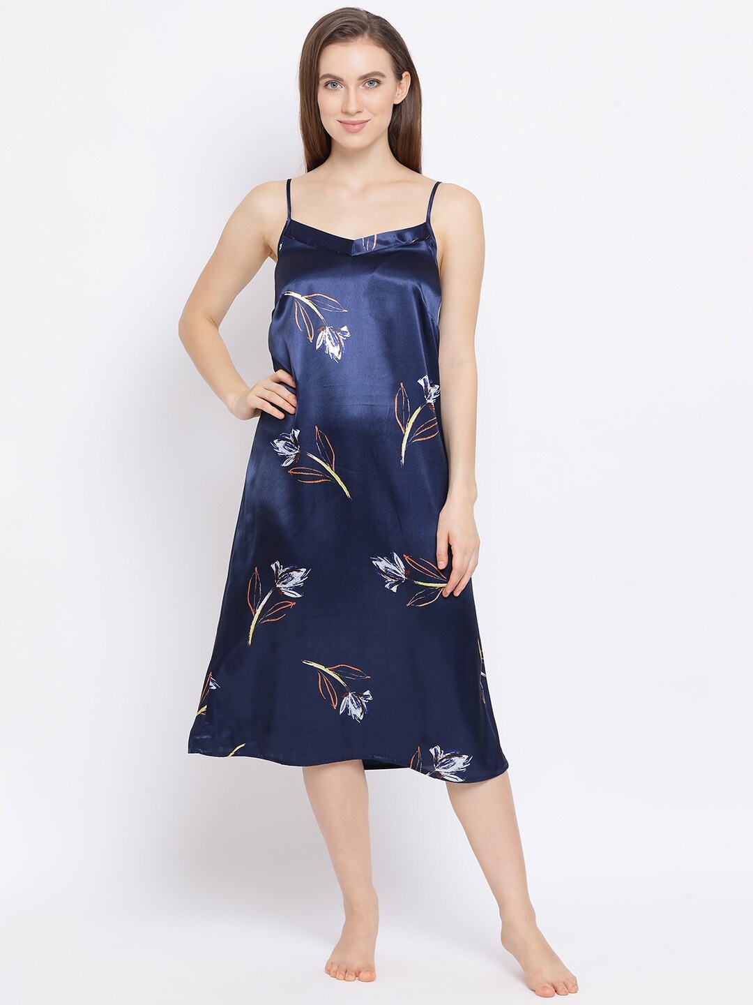 

Oxolloxo Navy Blue & White Printed Nightdress S20201WNW002