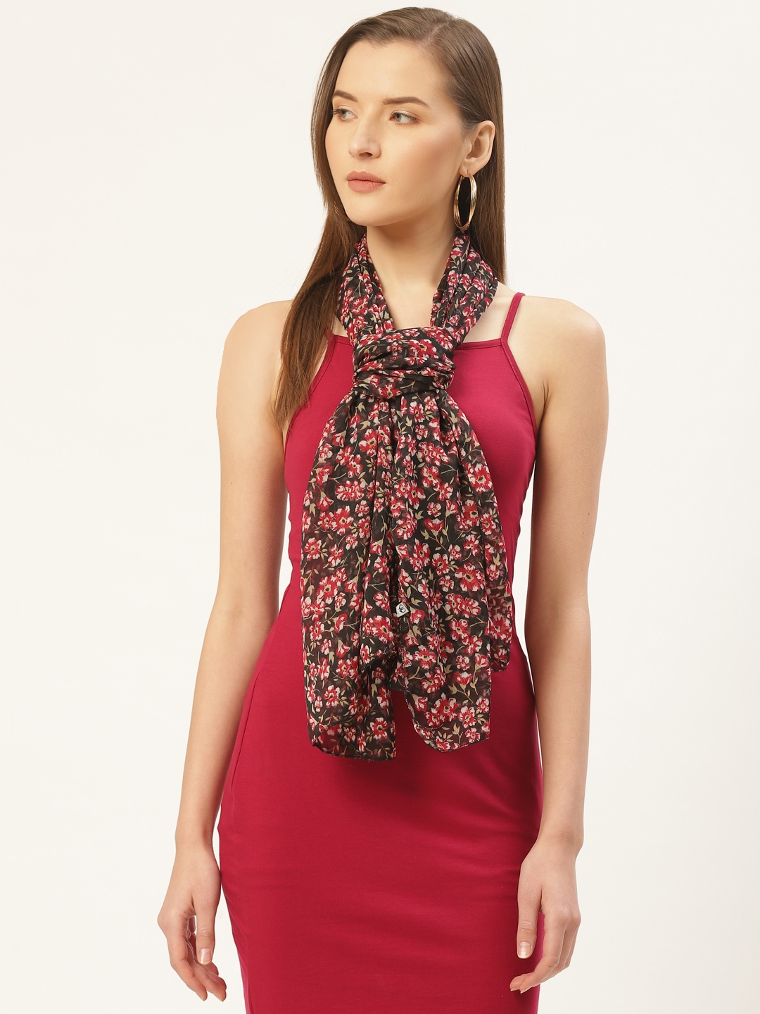 Trend Arrest Women Black & Red Floral Print Stole