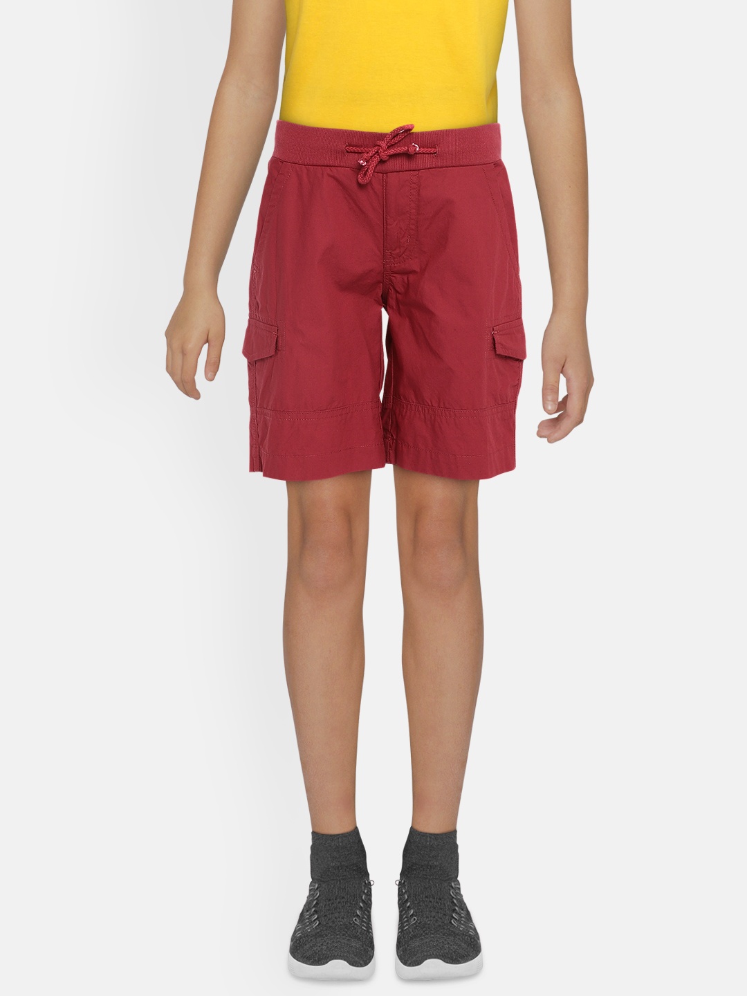 

Pepe Jeans Boys Red Solid Regular Fit Cargo Shorts