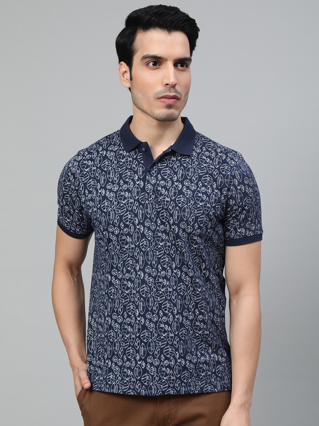 

Blackberrys Men Blue White Abstract Print Polo Collar Pure Cotton T-shirt