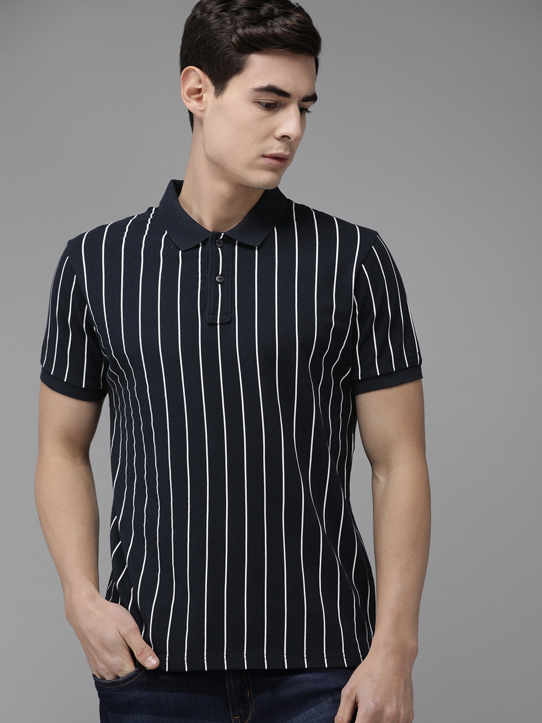 

Pepe Jeans Men Navy Blue White Striped Polo Collar Pure Cotton T-shirt