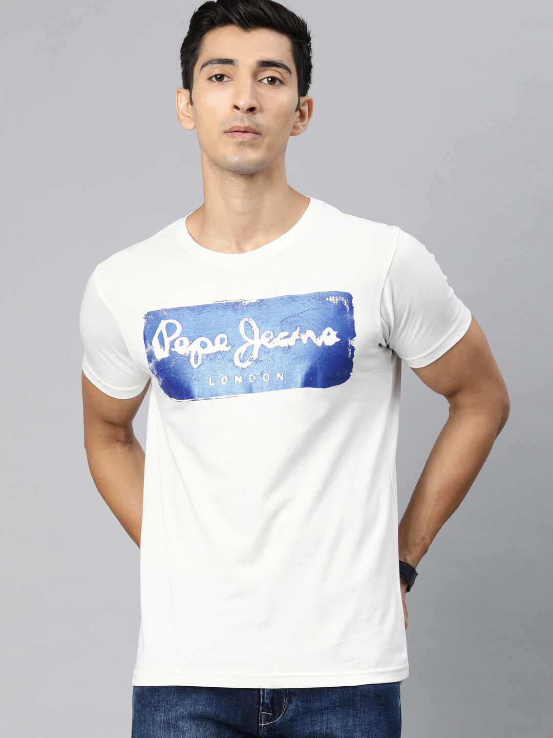 

Pepe Jeans Men White Blue Printed Round Neck Pure Cotton T-shirt