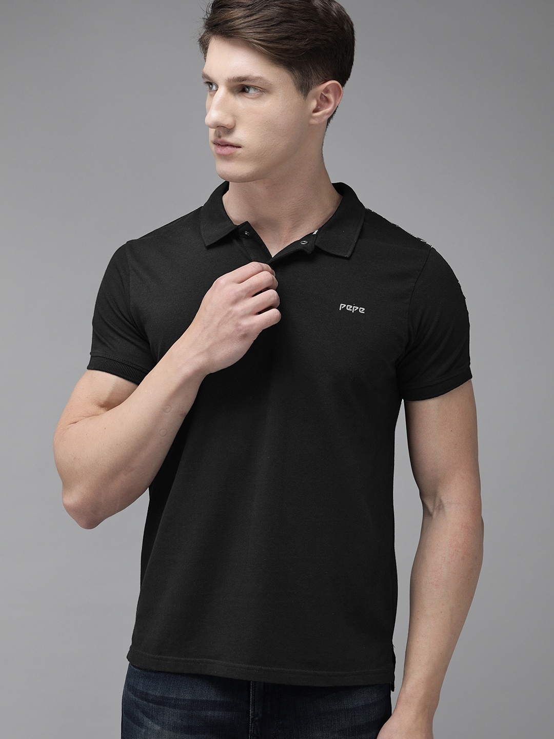 

Pepe Jeans Men Black Solid Round Neck T-shirt