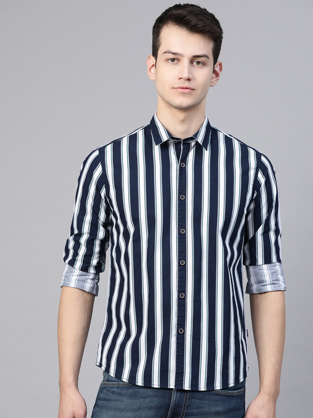 

Pepe Jeans Men Navy Blue & White Regular Fit Striped Casual Shirt