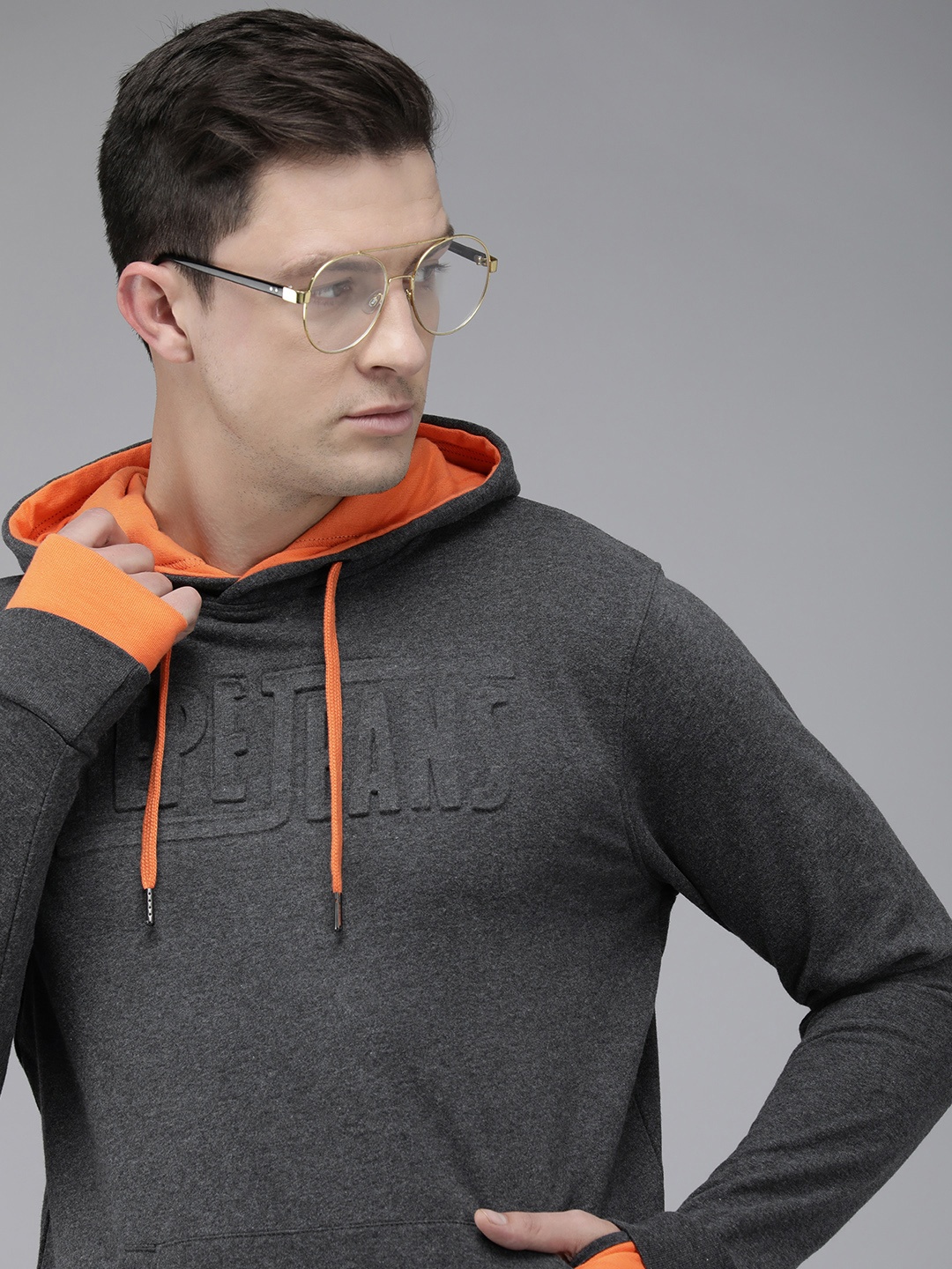 

Pepe Jeans Men Charcoal Grey Melange Embossed Print Sweatshirt